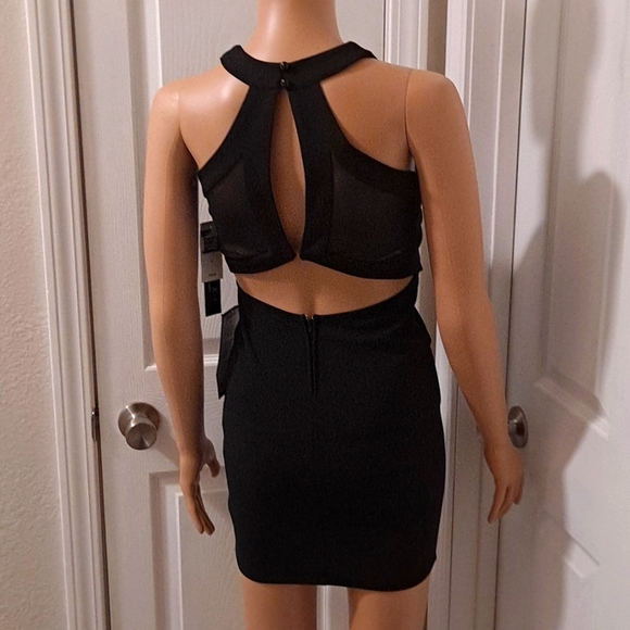 NWT Trixxi Black Cocktail / Prom/ Graduation Dress with Peek-a-Boo Mesh Back - Picture 3 of 12